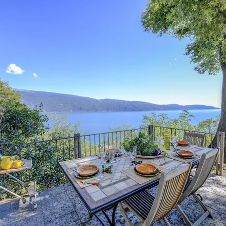 Lemon Garden Retreat -villa Aqua 빌라 *